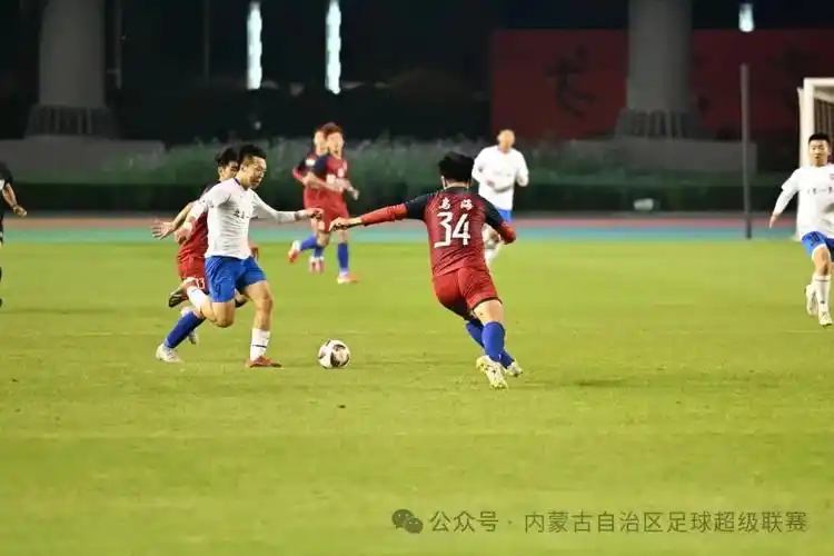 CBA联赛：新疆伊力特 VS 上海久事